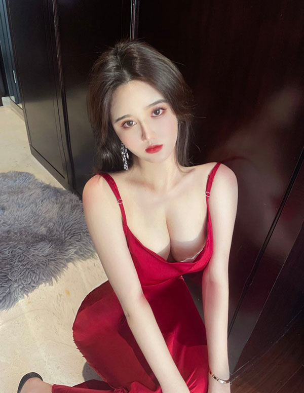 新加坡伴游模特